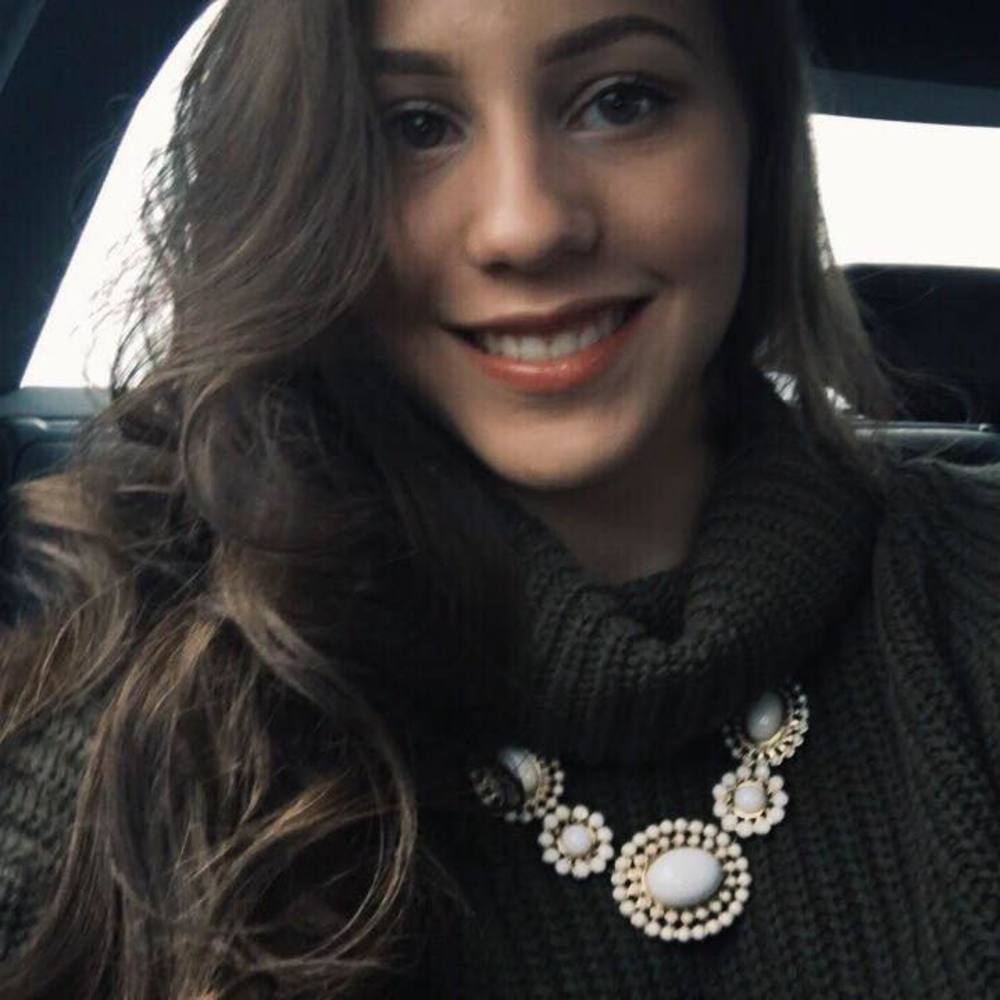 Meet your Posher, Angelina